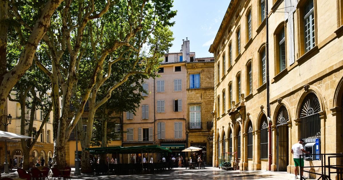 LMNP étudiant à Aix-en-Provence : rentabilité et fiscalité